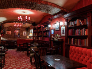 Punch & Judy Pub